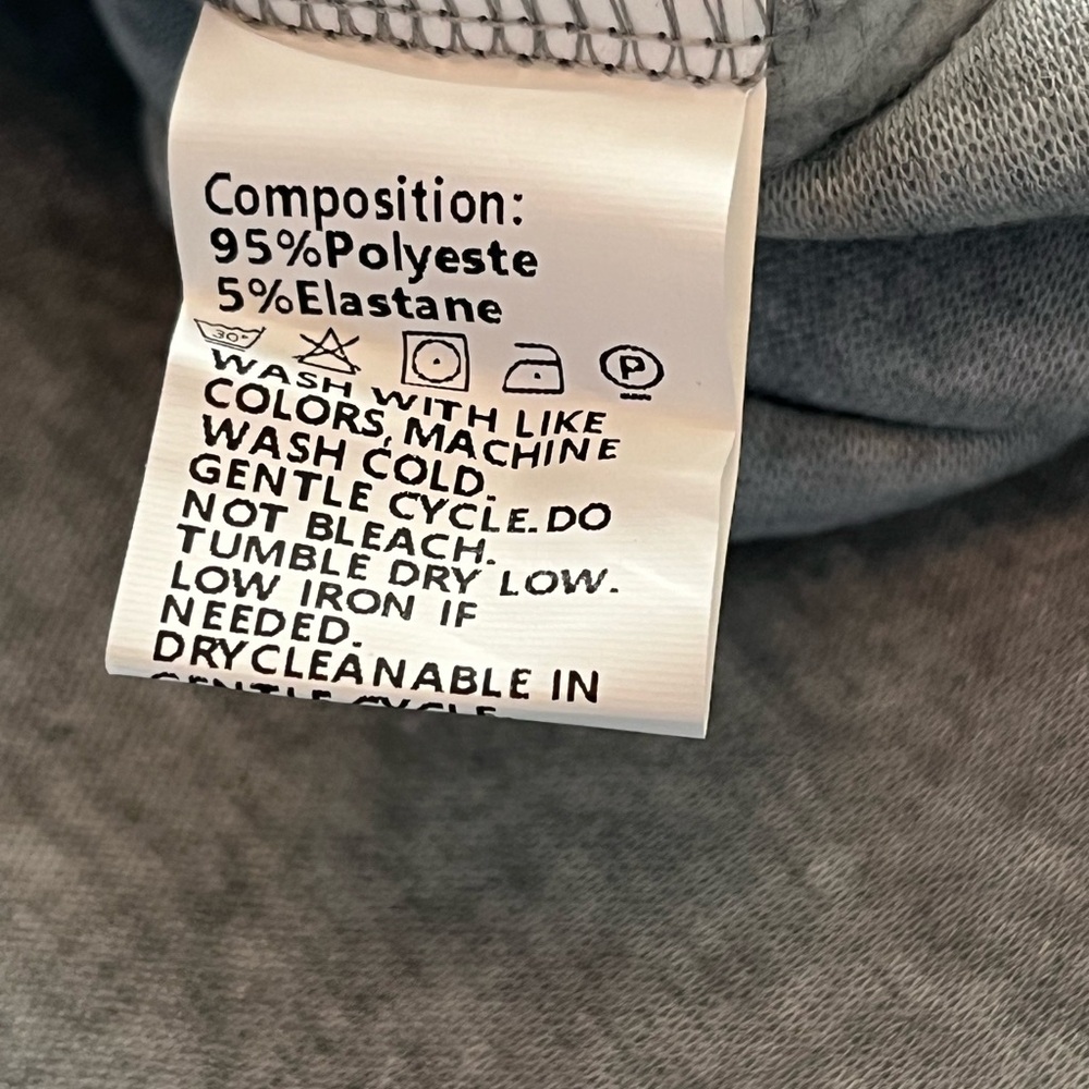 Talk To Me Goose Sweatshirt Size XL, Brand unknown - Picture 3 of 3